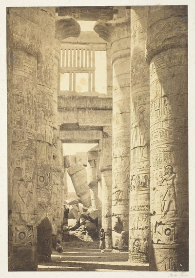 Innenraum der Säulenhalle, 1857, gedruckt 1862 von Francis Frith