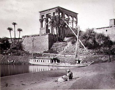 Der Tempel des Trajan, Blick nach Südwesten, Philae von Frank Mason Good