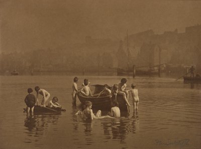 [Wasserratten] von Frank Meadow Sutcliffe