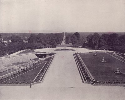 Avenue des Loges, St. Germain-en-Laye von French Photographer