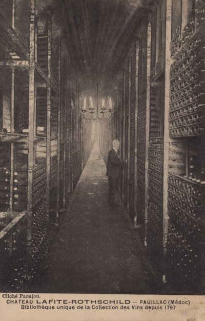 Château Lafite-Rothschild, Pauillac, Médoc, Bibliothek der Weinsammlung seit 1797 von French Photographer