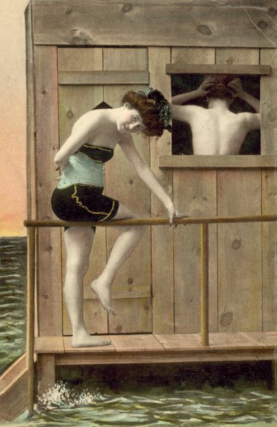 Mädchen bereiten sich aufs Schwimmen vor von French Photographer