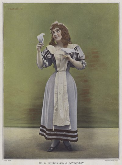 Julie Guiraudon in der Titelrolle in Cendrillon (Aschenputtel) von French Photographer