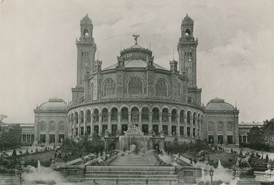 Le Palais du Trocadéro von French Photographer