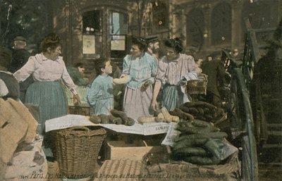 Marktstand in Les Halles in Paris, Frankreich von French Photographer
