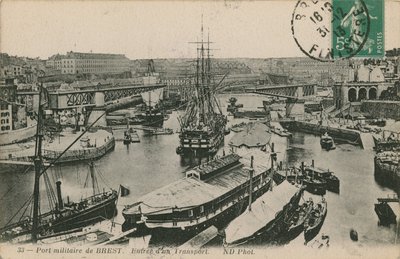 Militärhafen in Brest, Frankreich von French Photographer