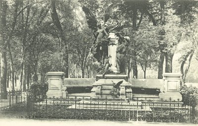 Monument des Fabulisten La Fontaine, Jardin du Luxembourg von French Photographer