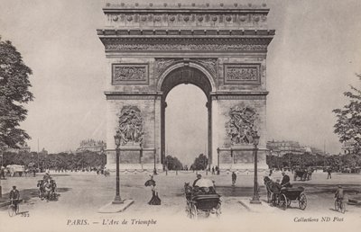Paris, Arc de Triomphe von French Photographer