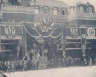 Paris: Die Überreste von Präsident Carnot im Staat liegend (s/w Foto) von French Photographer