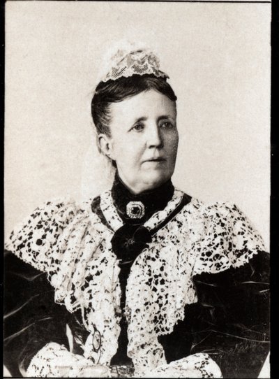 Porträt von Sophia von Nassau (1836-1913), Königin von Schweden und Norwegen von French Photographer
