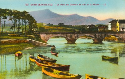 Saint-Jean-de-Luz, Die Eisenbahnbrücke und La Rhune von French Photographer