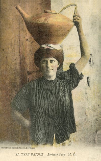 Typ Baskisch, Wasserträgerin von French Photographer