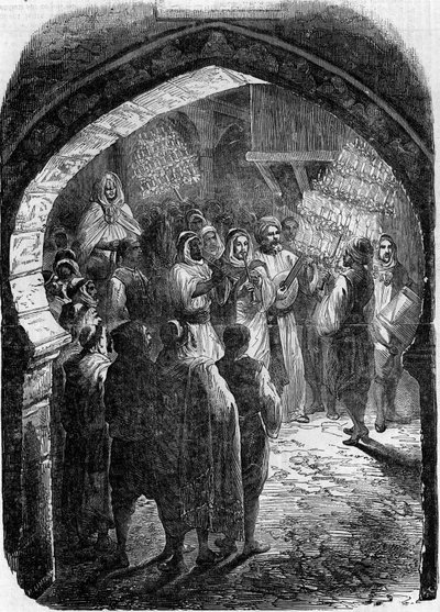 Algerischer Brauch - Hochzeit: Fackelzug in der Hochzeitsnacht in den Straßen von Tlemcen in Algerien. von French School