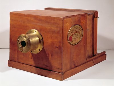 Kamera verwendet von Louis-Jacques Daguerre (1787-1851) (Holz & Metall) von French School