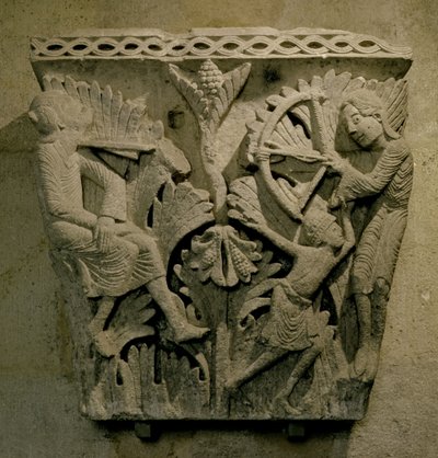 Kapitel, das einen Mann zeigt, der einem anderen einen Pfeil in den Hals schießt, ca. 1125-30 (Kalkstein) von French School