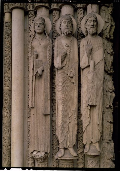 Alttestamentliche Figuren, von den nördlichen Gewänden der zentralen Tür des Königlichen Portals der Westfassade von French School