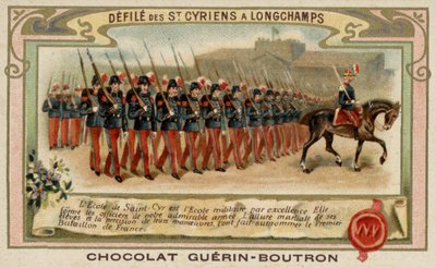 Parade der Kadetten der Militärschule Saint-Cyr in Longchamps, Frankreich von French School