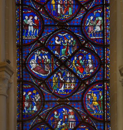 Buntglas der Kathedrale von Chartres: Detail des Lebens des heiligen Thomas von French School