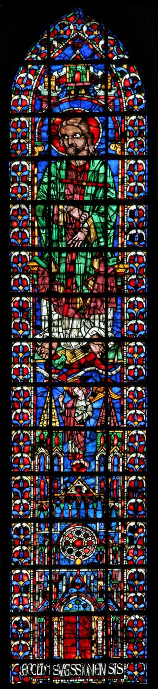 Fenster w102 mit Darstellung von St. Andreas und der Kathedrale von Soissons von French School