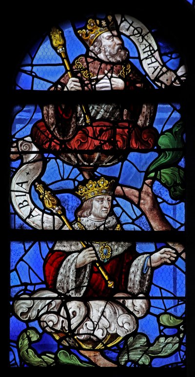 Fenster w10, König Abia und König Josaphat am Jessebaum darstellend von French School