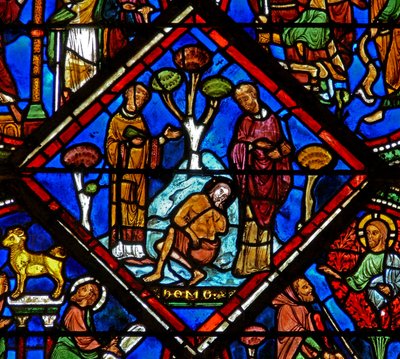 Fenster w15 zeigt eine Szene im Fenster des barmherzigen Samariters: der Pilger wird von einem Priester und einem Levi ignoriert von French School