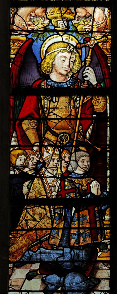 Fenster w1 zeigt St. Michael, einen Bischof, einen Montmorency und andere Stifter von French School