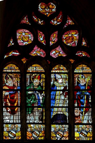 Fenster w203, St. Hilarire, einen unbekannten Heiligen, St. Exupery, St. Sernin darstellend von French School