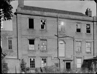 Kirby House, Little Park Street, Coventry, 1941 von George Bernard Mason
