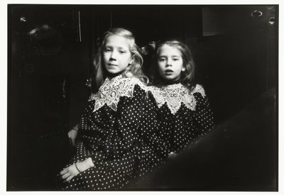 Porträt von zwei unbekannten Mädchen von George Hendrik Breitner