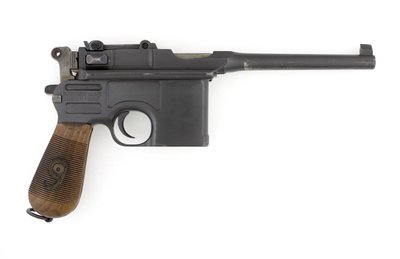 Mauser C96 9 mm Selbstladepistole, Exportmodell umgebaut auf 9 mm Parabellum von German School