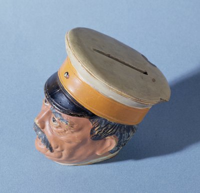 Sparbüchse in Form des Kanzlers Otto von Bismarck (1815-98) von German School