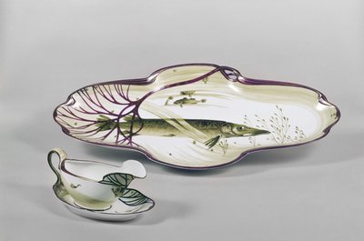 Teil eines Porzellan-Dinnerservices, von H. Gradl und L. Levallois, Nymphenburg, 1904-6 von German School