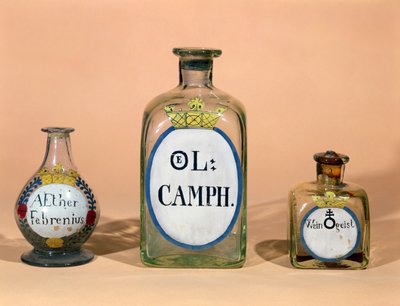 Apothekergefäße für Kampfer und Spiritus (Glas) von German School