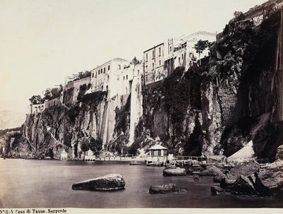 Das Haus von Tasso hoch über dem Meer von Sorrent von Giorgio Sommer