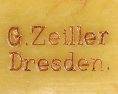 Detail eines männlichen anatomischen Ecorché-Modells, das Muskeln, Arterien und Venen, den Kreislauf und das Nervensystem zeigt von Gustav Zeiller