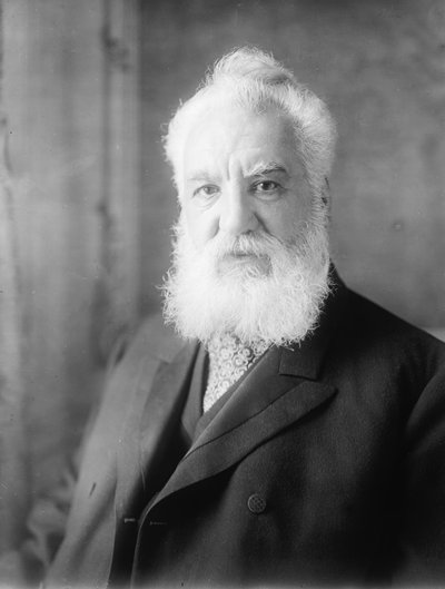 Alexander Graham Bell (1847-1922), ca. 1918 (s/w Foto) von Harris & Ewing