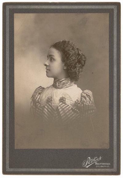Grace Hughes von Harry Lenfield Perkins