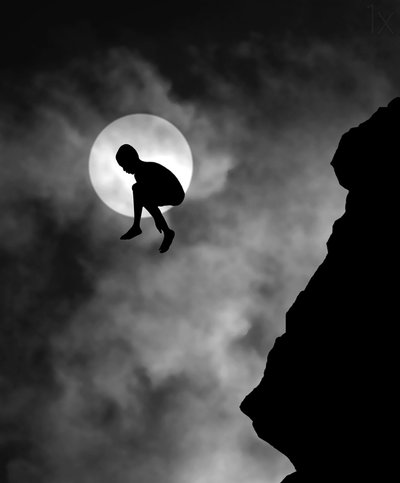 Junge springt über den Mond von Hengki Lee