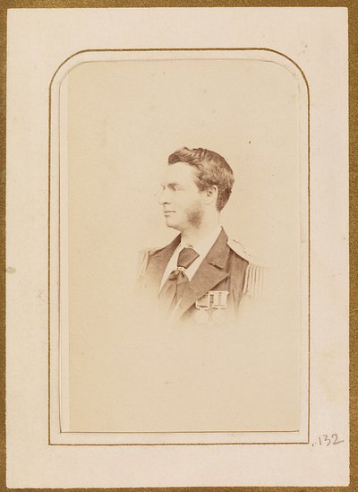 [Porträt eines Mannes in Militäruniform] von Henry Maull and Co.