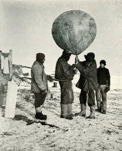 Dr. Simpson lässt einen Ballon steigen, 1911, 1913 von Herbert Ponting
