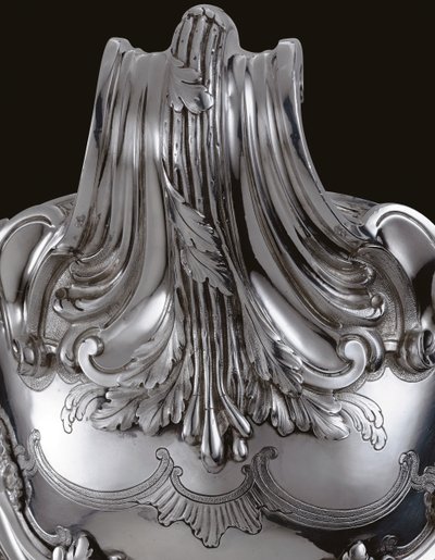 Detail einer Louis XV Terrine, Deckel und Einsatz (Detail) von Honore de Balzac