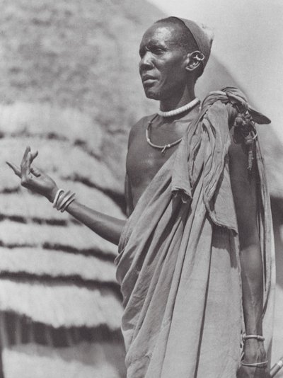 Afrika: Häuptling von Tonga von Hugo Adolf Bernatzik
