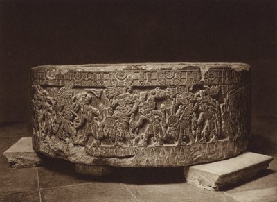 Mexiko: Opferaltar des Königs Tizoc, Nationalmuseum von Hugo Brehme
