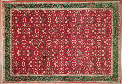 Mughal-Teppich mit Blüten- und Gittermuster, Nordindien von Indian School