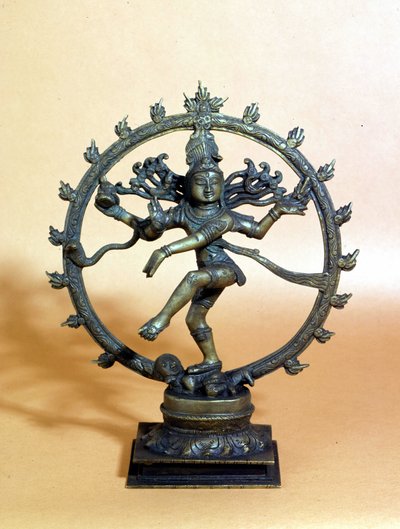 Shiva tanzt im Feuerkreis und zertritt den Geist des Bösen. 18. Jahrhundert. Mailand von Indian School