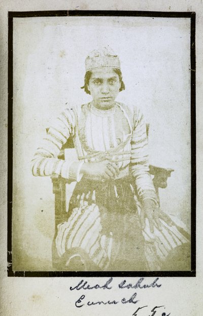 [Porträt von] Meah Sahub, Eunuch, ca. 1856-57 (s/w Foto) von Indian photographer