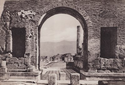 Arco Di Nerone, Neros Bogen (s/w Foto) von Italian Photographer