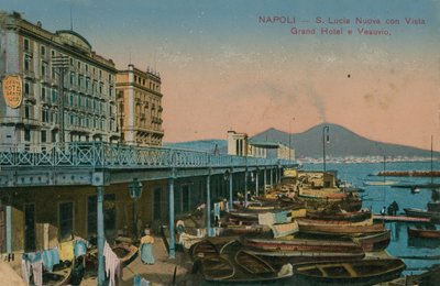 Neapel - Blick auf das Grand Hotel Santa Lucia und den Vesuv von Italian Photographer