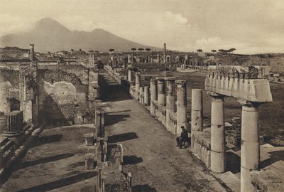 Neapel: Pompeji, Forum mit Panorama von Italian Photographer