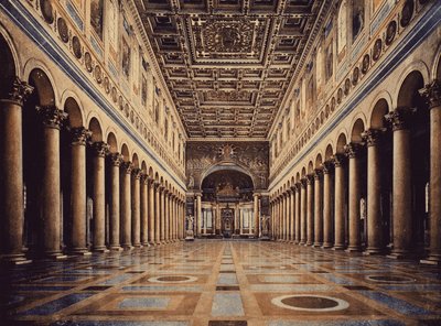 Rom: Basilika S. Paolo, Innenansicht von Italian Photographer